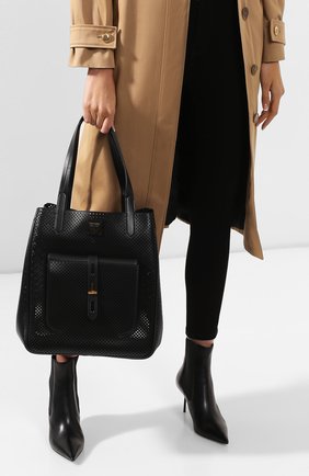 Женская сумка t twist TOM FORD черного цвета по цене 239000 руб., арт. L1213T-ICL002 | Фото 2 Женская сумка t twist TOM FORD черного цвета, арт. L1213T-ICL002 | Фото 2
