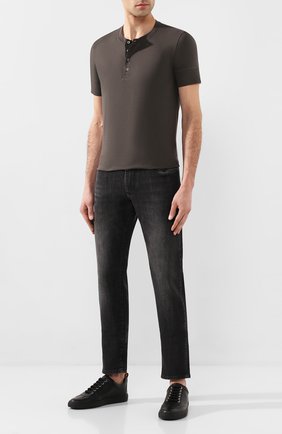 Мужская хлопковая футболка TOM FORD хаки цвета по цене 39650 руб., арт. BU402/TFJ957 | Фото 2 Мужская хлопковая футболка TOM FORD хаки цвета, арт. BU402/TFJ957 | Фото 2