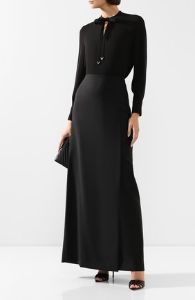 Женская шерстяная юбка VALENTINO черного цвета по цене 149500 руб., арт. TB3RA5G154S | Фото 2 Женская шерстяная юбка VALENTINO черного цвета, арт. TB3RA5G154S | Фото 2