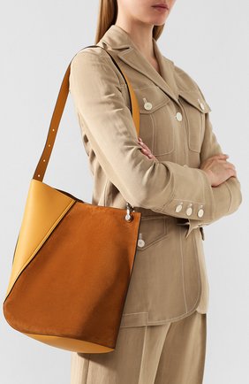 Женская сумка hook medium LANVIN коричневого цвета по цене 105500 руб., арт. LW-BGTQ00-SINE-P20 | Фото 2 Женская сумка hook medium LANVIN коричневого цвета, арт. LW-BGTQ00-SINE-P20 | Фото 2