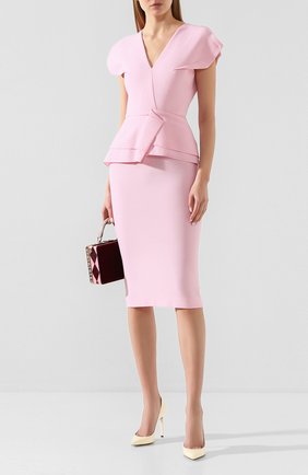 Женское шерстяное платье ROLAND MOURET светло-розового цвета по цене 134000 руб., арт. PS20/S0392/F4044 | Фото 2 Женское шерстяное платье ROLAND MOURET светло-розового цвета, арт. PS20/S0392/F4044 | Фото 2