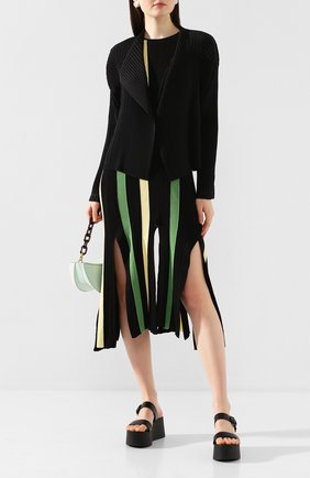 Женский жакет ISSEY MIYAKE черного цвета по цене 72950 руб., арт. IM07-FD657 | Фото 2 Женский жакет ISSEY MIYAKE черного цвета, арт. IM07-FD657 | Фото 2