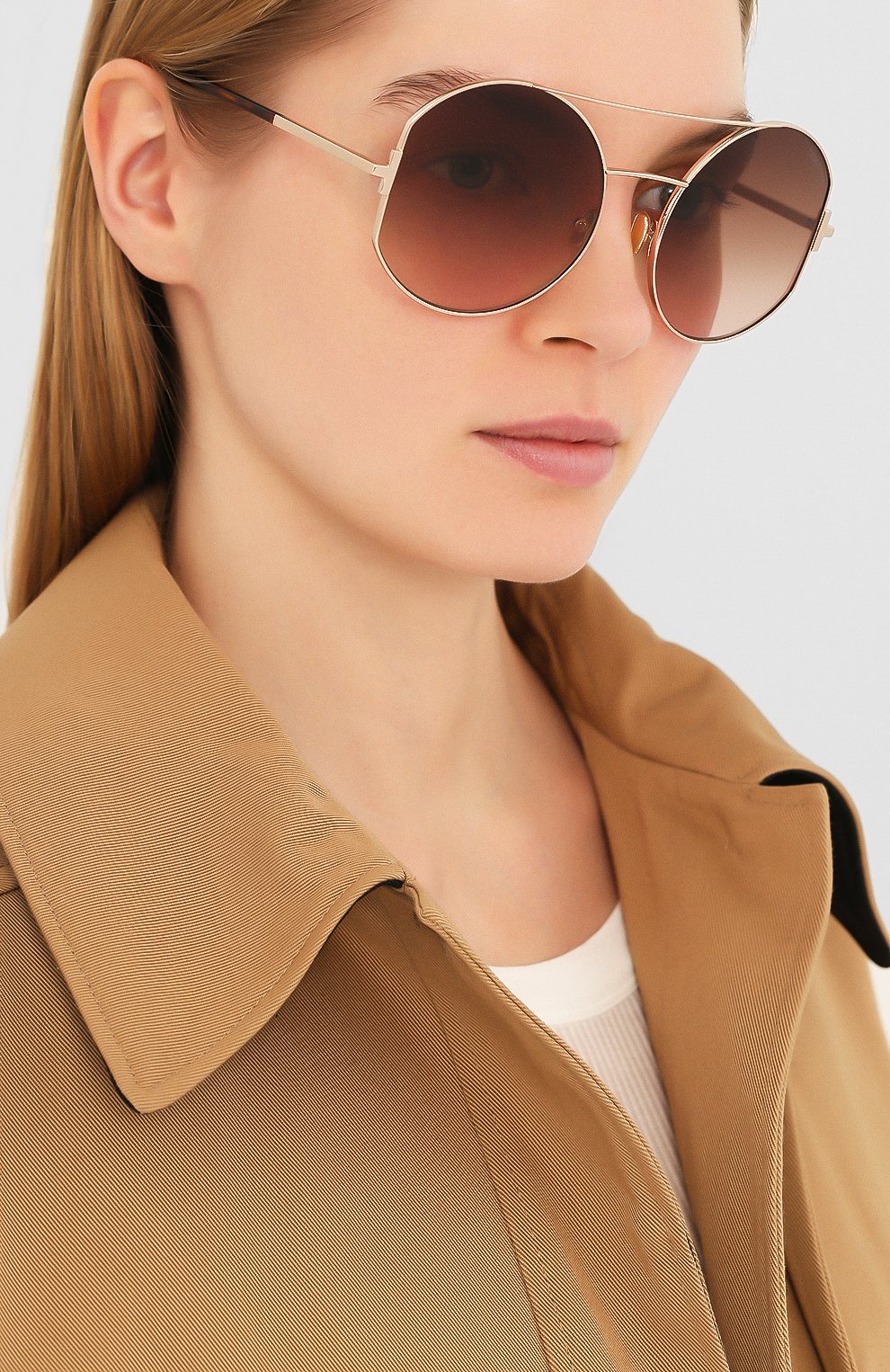Женские солнцезащитные очки TOM FORD коричневого цвета по цене 28800 руб., арт. TF782 28F | Фото 2 Женские солнцезащитные очки TOM FORD коричневого цвета, арт. TF782 28F | Фото 2
