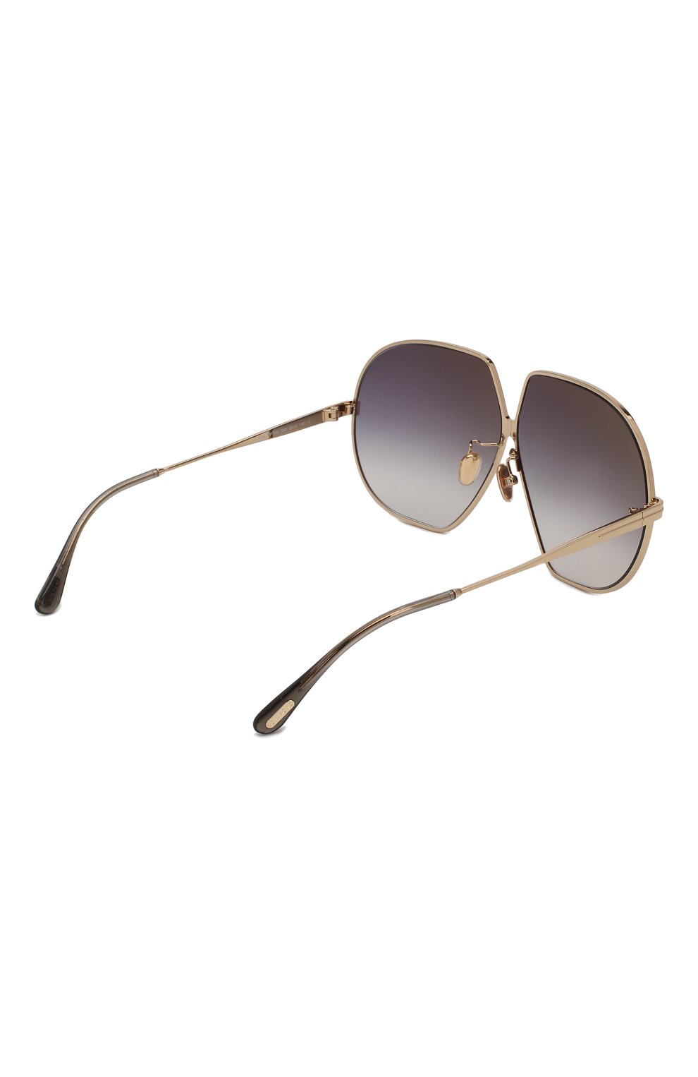 Женские солнцезащитные очки TOM FORD золотого цвета по цене 21790 руб., арт. TF785 28B | Фото 4 Женские солнцезащитные очки TOM FORD золотого цвета, арт. TF785 28B | Фото 4