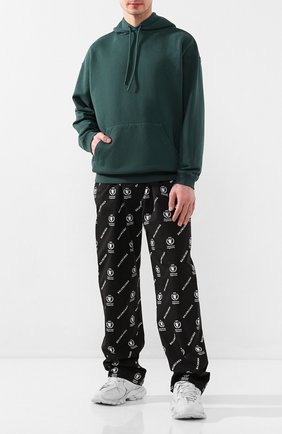 Мужской хлопковые брюки BALENCIAGA черного цвета по цене 55500 руб., арт. 615295/TIL25 | Фото 2 Мужской хлопковые брюки BALENCIAGA черного цвета, арт. 615295/TIL25 | Фото 2