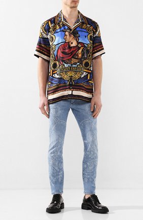 Мужские джинсы DOLCE & GABBANA голубого цвета по цене 65700 руб., арт. GYC4LD/G8CF3 | Фото 2 Мужские джинсы DOLCE & GABBANA голубого цвета, арт. GYC4LD/G8CF3 | Фото 2