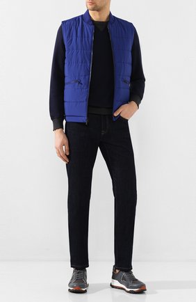 Мужской двусторонний жилет Z ZEGNA синего цвета по цене 46700 руб., арт. VU013/ZZ015 | Фото 2 Мужской двусторонний жилет Z ZEGNA синего цвета, арт. VU013/ZZ015 | Фото 2 (Материал внешний: Синтетический материал; Материал подклада: Синтетический материал; Длина (верхняя одежда): Короткие; Мужское Кросс-КТ: Верхняя одежда; Кросс-КТ: Пуховик, Куртка; Стили: Кэжуэл)