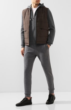 Мужской двусторонний жилет Z ZEGNA хаки цвета по цене 42950 руб., арт. VU013/ZZ015 | Фото 2 Мужской двусторонний жилет Z ZEGNA хаки цвета, арт. VU013/ZZ015 | Фото 2