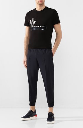 Мужская хлопковая футболка MONCLER черного цвета по цене 18100 руб., арт. F1-091-8C709-10-8390T | Фото 2 Мужская хлопковая футболка MONCLER черного цвета, арт. F1-091-8C709-10-8390T | Фото 2