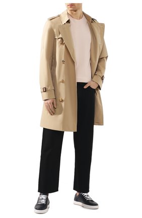 Мужская футболка TOM FORD светло-розового цвета по цене 22900 руб., арт. BU229/TFJ950 | Фото 2 Мужская футболка TOM FORD светло-розового цвета, арт. BU229/TFJ950 | Фото 2 (Мужское Кросс-КТ: Футболка-одежда; Рукава: Короткие; Материал внешний: Хлопок, Лиоцелл, Растительное волокно; Принт: Без принта; Длина (для топов): Стандартные; Стили: Кэжуэл; Региональные ограничения белый список (Axapta Mercury): RU)