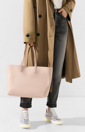 Женская сумка-тоут shopping large SAINT LAURENT светло-розового цвета по цене 68200 руб., арт. 600281/CSV0J | Фото 2 Женская сумка-тоут shopping large SAINT LAURENT светло-розового цвета, арт. 600281/CSV0J | Фото 2