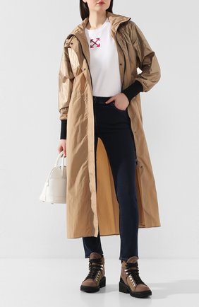 Женский плащ bronze MONCLER бежевого цвета по цене 83400 руб., арт. F1-093-1D703-00-C0471 | Фото 2 Женский плащ bronze MONCLER бежевого цвета, арт. F1-093-1D703-00-C0471 | Фото 2