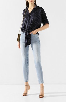 Женские джинсы SAINT LAURENT голубого цвета по цене 39800 руб., арт. 601504/Y807P | Фото 2 Женские джинсы SAINT LAURENT голубого цвета, арт. 601504/Y807P | Фото 2