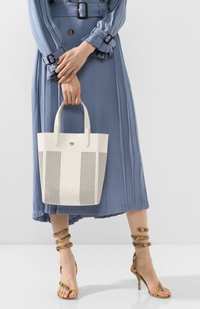 Женский сумка t tote small TOM FORD белого цвета по цене 111500 руб., арт. L1283T-ICL002 | Фото 2 Женский сумка t tote small TOM FORD белого цвета, арт. L1283T-ICL002 | Фото 2