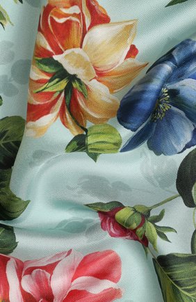 Женский шелковый платок DOLCE & GABBANA голубого цвета по цене 19950 руб., арт. FN092R/GDS50 | Фото 2 Женский шелковый платок DOLCE & GABBANA голубого цвета, арт. FN092R/GDS50 | Фото 2