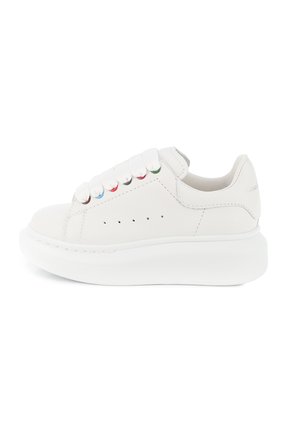 Детские кожаные кеды ALEXANDER MCQUEEN белого цвета по цене 20950 руб., арт. 587691/WHX13 | Фото 2 Детские кожаные кеды ALEXANDER MCQUEEN белого цвета, арт. 587691/WHX13 | Фото 2
