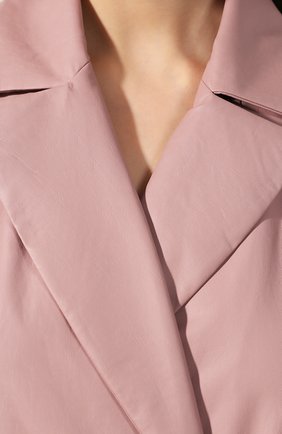 Женское пальто с поясом LESYANEBO розового цвета, арт. SS20/H-258A | Фото 5 (Рукава: Длинные; Материал внешний: Синтетический материал; Длина (верхняя одежда): Длинные; 1-2-бортные: Однобортные)
