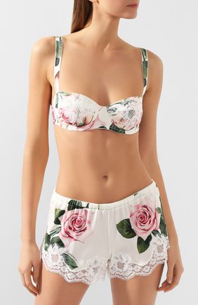 Женские шелковые шорты DOLCE & GABBANA белого цвета по цене 33050 руб., арт. 03A02T/FSAZD | Фото 2 Женские шелковые шорты DOLCE & GABBANA белого цвета, арт. 03A02T/FSAZD | Фото 2