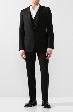 Мужской шерстяной костюм-тройка DOLCE & GABBANA черного цвета по цене 234000 руб., арт. GK3XMT/FJ2BV | Фото 1 Мужской шерстяной костюм-тройка DOLCE & GABBANA черного цвета, арт. GK3XMT/FJ2BV | Фото 1