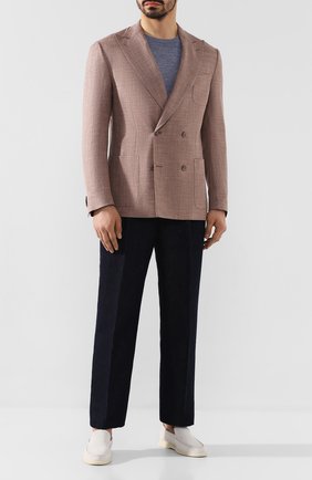 Мужской двубортный пиджак CORNELIANI темно-бежевого цвета по цене 93450 руб., арт. 85XY79-0116229/90 | Фото 2 Мужской двубортный пиджак CORNELIANI темно-бежевого цвета, арт. 85XY79-0116229/90 | Фото 2