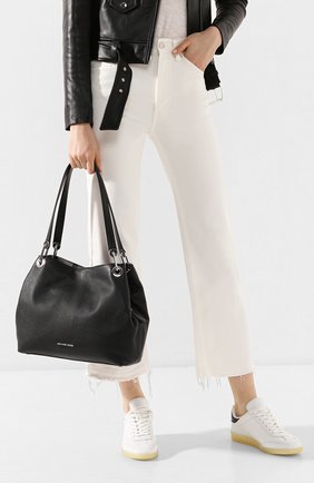 Женская сумка-тоут raven large MICHAEL MICHAEL KORS черного цвета по цене 31950 руб., арт. 30H6SRXE3L | Фото 2 Женская сумка-тоут raven large MICHAEL MICHAEL KORS черного цвета, арт. 30H6SRXE3L | Фото 2