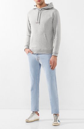 Мужские джинсы VERSACE JEANS COUTURE голубого цвета по цене 22300 руб., арт. A2GVA0SH-VUP500/A0B53 | Фото 2 Мужские джинсы VERSACE JEANS COUTURE голубого цвета, арт. A2GVA0SH-VUP500/A0B53 | Фото 2
