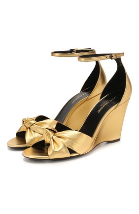 Женские кожаные босоножки lila SAINT LAURENT золотого цвета по цене 59800 руб., арт. 612390/0XQ00 | Фото 1 Женские кожаные босоножки lila SAINT LAURENT золотого цвета, арт. 612390/0XQ00 | Фото 1