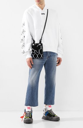 Мужская кожаная сумка OFF-WHITE черного цвета по цене 57400 руб., арт. 0MNA100S207200301001 | Фото 2 Мужская кожаная сумка OFF-WHITE черного цвета, арт. 0MNA100S207200301001 | Фото 2