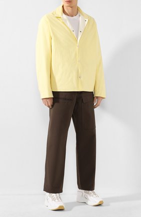 Мужская куртка JIL SANDER желтого цвета по цене 69950 руб., арт. JPUQ400267-MQ460800C | Фото 2 Мужская куртка JIL SANDER желтого цвета, арт. JPUQ400267-MQ460800C | Фото 2
