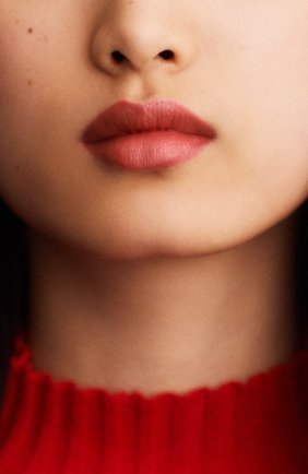Атласная губная помада rouge hermès, rose épicé HERMÈS бесцветного цвета по цене 8400 руб., арт. 60001SV021H | Фото 4 Атласная губная помада rouge hermès, rose épicé HERMÈS бесцветного цвета, арт. 60001SV021H | Фото 4 (Ограничения доставки: flammable)