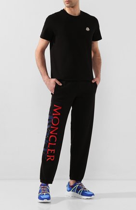 Мужской хлопковые джоггеры 2 moncler 1952 MONCLER GENIUS черного цвета по цене 33100 руб., арт. F1-092-8H700-10-V8139 | Фото 2 Мужской хлопковые джоггеры 2 moncler 1952 MONCLER GENIUS черного цвета, арт. F1-092-8H700-10-V8139 | Фото 2