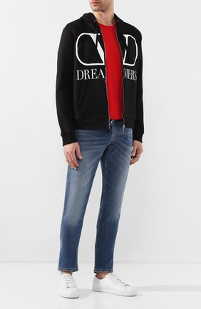 Мужская хлопковая толстовка VALENTINO черного цвета по цене 59950 руб., арт. TV0MF12X6C9 | Фото 2 Мужская хлопковая толстовка VALENTINO черного цвета, арт. TV0MF12X6C9 | Фото 2