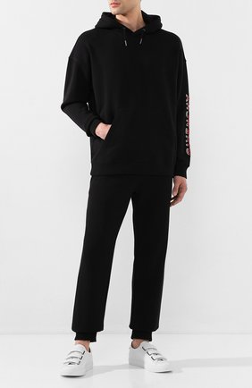 Мужской хлопковые джоггеры GIVENCHY черного цвета по цене 59700 руб., арт. BM50KC30AF | Фото 2 Мужской хлопковые джоггеры GIVENCHY черного цвета, арт. BM50KC30AF | Фото 2