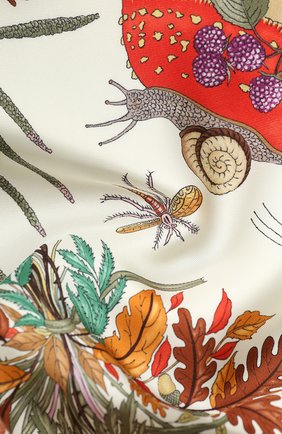 Женский шелковый платок disney x gucci GUCCI оранжевого цвета по цене 36700 руб., арт. 601432/3G001 | Фото 2 Женский шелковый платок disney x gucci GUCCI оранжевого цвета, арт. 601432/3G001 | Фото 2