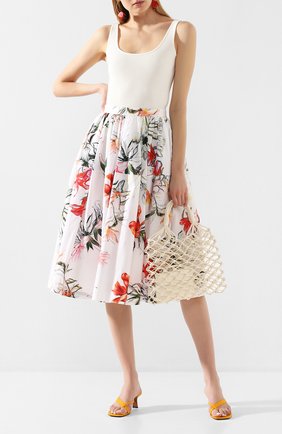 Женская хлопковая юбка ALEXANDER MCQUEEN белого цвета по цене 104500 руб., арт. 620660/QDAAL | Фото 2 Женская хлопковая юбка ALEXANDER MCQUEEN белого цвета, арт. 620660/QDAAL | Фото 2
