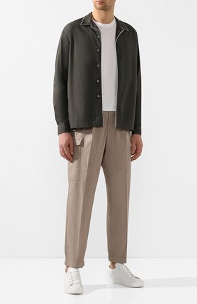 Мужская хлопковая рубашка GIORGIO ARMANI хаки цвета по цене 59900 руб., арт. 0SGCCZ29/TZ567 | Фото 2 Мужская хлопковая рубашка GIORGIO ARMANI хаки цвета, арт. 0SGCCZ29/TZ567 | Фото 2 (Рукава: Длинные; Длина (для топов): Стандартные; Материал внешний: Хлопок; Случай: Повседневный; Воротник: Отложной; Манжеты: На пуговицах; Принт: Однотонные; Региональные ограничения белый список (Axapta Mercury): RU)