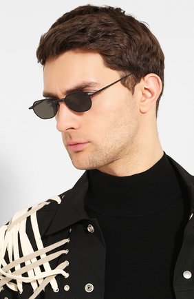 Женские солнцезащитные очки GENTLE MONSTER черного цвета по цене 33200 руб., арт. V0YAGERM M01 | Фото 3 Женские солнцезащитные очки GENTLE MONSTER черного цвета, арт. V0YAGERM M01 | Фото 3