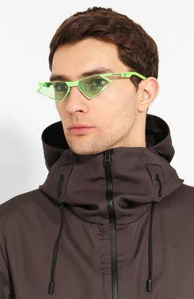 Женские солнцезащитные очки GENTLE MONSTER зеленого цвета по цене 32200 руб., арт. SC0N GR1 | Фото 3 Женские солнцезащитные очки GENTLE MONSTER зеленого цвета, арт. SC0N GR1 | Фото 3