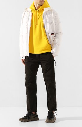 Мужской брюки 2 moncler 1952 MONCLER GENIUS черного цвета по цене 37300 руб., арт. F1-092-2A709-60-C0520 | Фото 2 Мужской брюки 2 moncler 1952 MONCLER GENIUS черного цвета, арт. F1-092-2A709-60-C0520 | Фото 2