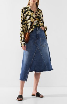 Женские кожаные шлепанцы LOEWE черного цвета по цене 38450 руб., арт. 453.10.860 | Фото 2 Женские кожаные шлепанцы LOEWE черного цвета, арт. 453.10.860 | Фото 2