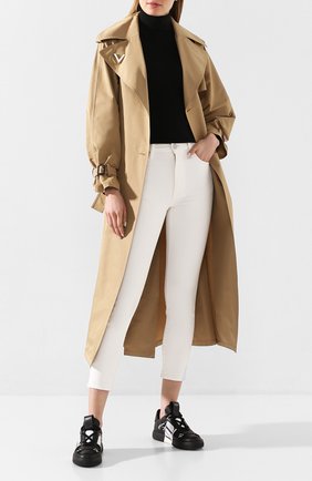 Женские кожаные кеды valentino garavani vl7n VALENTINO черного цвета по цене 49600 руб., арт. TW2S0V66/WRQ | Фото 2 Женские кожаные кеды valentino garavani vl7n VALENTINO черного цвета, арт. TW2S0V66/WRQ | Фото 2