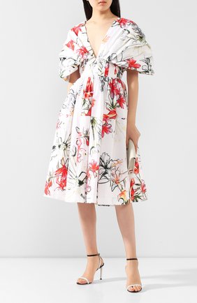 Женское хлопковое платье ALEXANDER MCQUEEN разноцветного цвета по цене 366000 руб., арт. 620672/QDAAL | Фото 2 Женское хлопковое платье ALEXANDER MCQUEEN разноцветного цвета, арт. 620672/QDAAL | Фото 2 (Рукава: Короткие; Материал подклада: Хлопок; Материал внешний: Хлопок; Длина Ж (юбки, платья, шорты): Миди, До колена; Случай: Коктейльный; Статус проверки: Проверена категория; Женское Кросс-КТ: Платье-одежда)