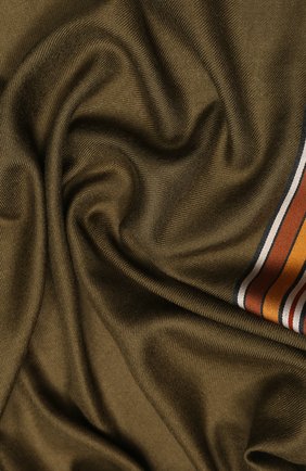 Женская шаль из смеси шелка и кашемира LORO PIANA хаки цвета по цене 79650 руб., арт. FAI2568 | Фото 2 Женская шаль из смеси шелка и кашемира LORO PIANA хаки цвета, арт. FAI2568 | Фото 2