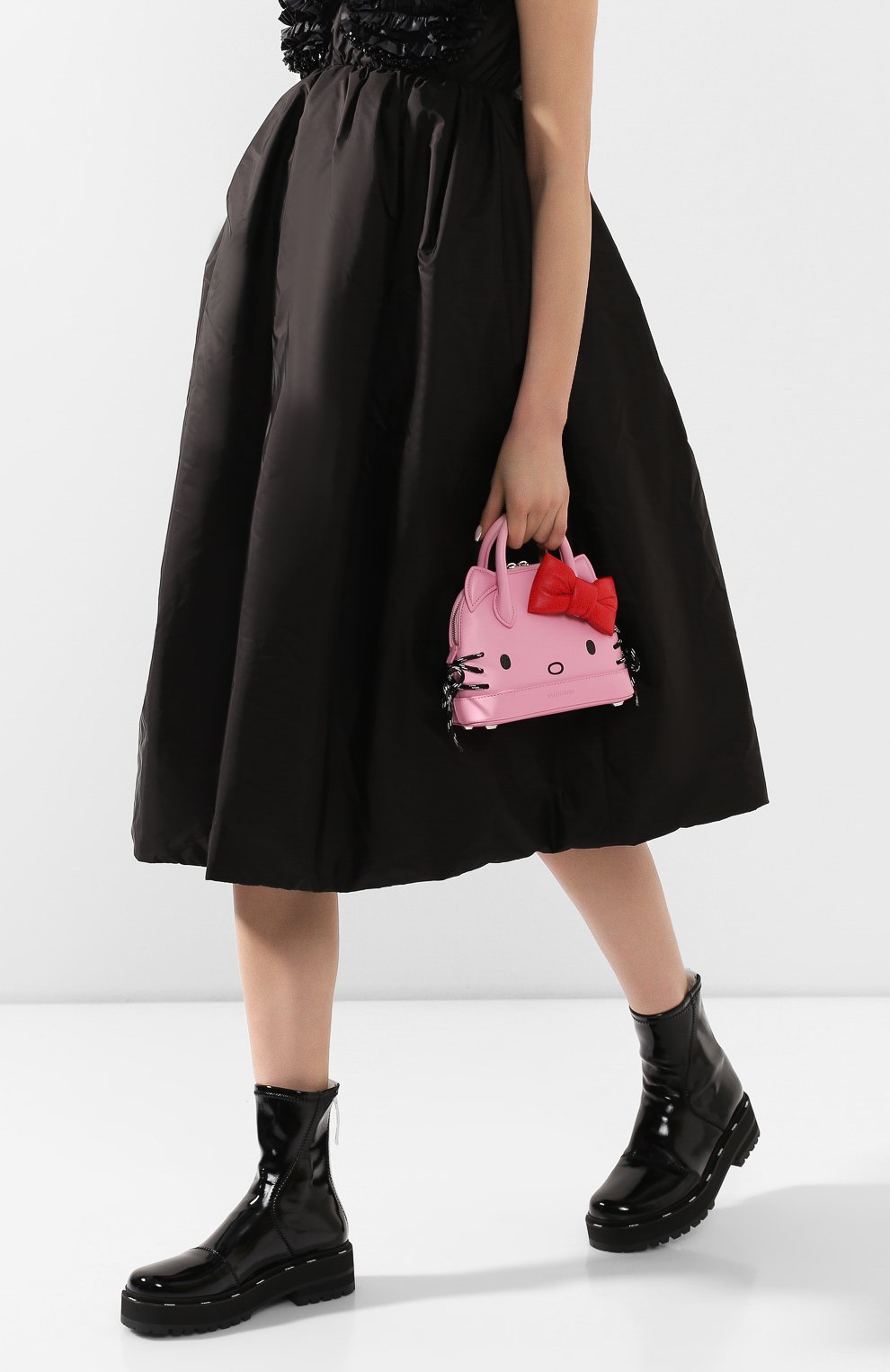 Женская сумка hello kitty xxs BALENCIAGA розового цвета по цене 99250 руб., арт. 619015/1CB03 | Фото 2 Женская сумка hello kitty xxs BALENCIAGA розового цвета, арт. 619015/1CB03 | Фото 2