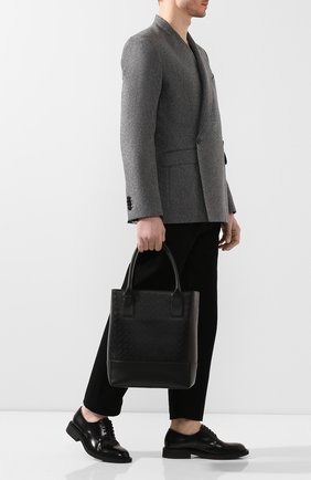 Мужская кожаная сумка-тоут BOTTEGA VENETA черного цвета по цене 104500 руб., арт. 620593/VCRE2 | Фото 2 Мужская кожаная сумка-тоут BOTTEGA VENETA черного цвета, арт. 620593/VCRE2 | Фото 2