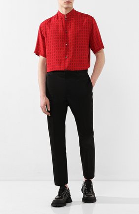 Мужская рубашка из вискозы TRIPLE RRR красного цвета по цене 32400 руб., арт. SS20 S016 0031 | Фото 2 Мужская рубашка из вискозы TRIPLE RRR красного цвета, арт. SS20 S016 0031 | Фото 2