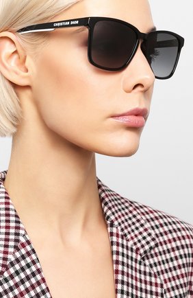 Женские солнцезащитные очки DIOR черного цвета по цене 22350 руб., арт. DI0RB24.2F 807 | Фото 2 Женские солнцезащитные очки DIOR черного цвета, арт. DI0RB24.2F 807 | Фото 2