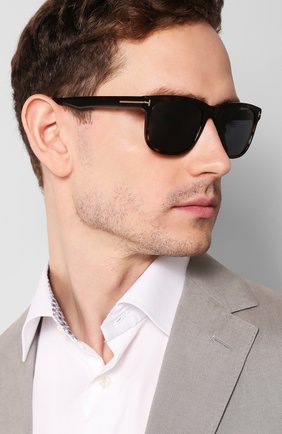 Мужские солнцезащитные очки TOM FORD коричневого цвета по цене 24200 руб., арт. TF775 52A | Фото 2 Мужские солнцезащитные очки TOM FORD коричневого цвета, арт. TF775 52A | Фото 2