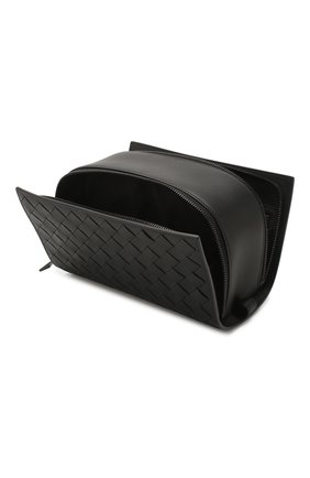 Мужской кожаный несессер BOTTEGA VENETA черного цвета по цене 84050 руб., арт. 598749/VCPQ1 | Фото 3 Мужской кожаный несессер BOTTEGA VENETA черного цвета, арт. 598749/VCPQ1 | Фото 3 (Материал: Натуральная кожа)