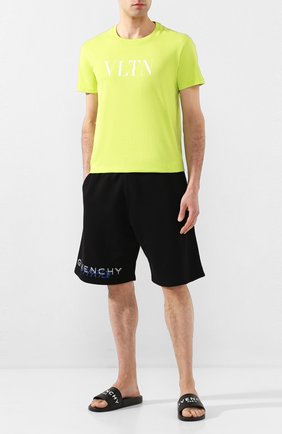 Мужские шлепанцы GIVENCHY черного цвета по цене 18450 руб., арт. BH300HH0EP | Фото 2 Мужские шлепанцы GIVENCHY черного цвета, арт. BH300HH0EP | Фото 2